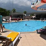 Hotel Ares