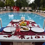 Ares Kemer