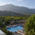 Ares Hotel