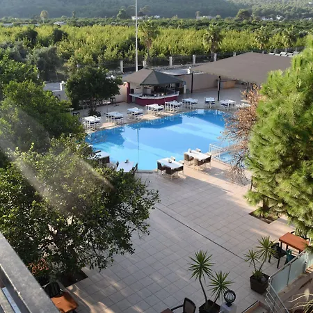 Ares Hotel 3*