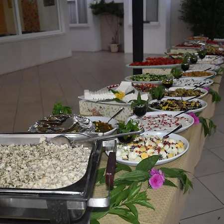 Ares Hotel 3*